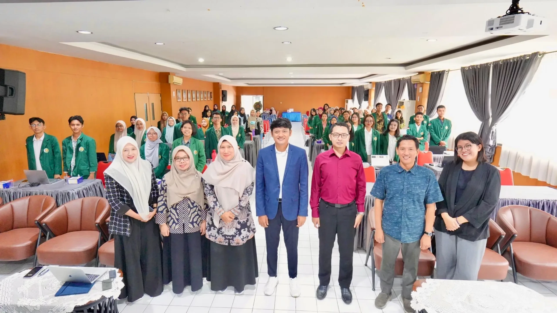 Workshop Program Studi Sarjana Kimia FMIPA USU, “Mandatory Soft Skill Traning - Pengenalan Software Origin dan Mendeley”
